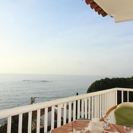 Apartment Montemar Roses